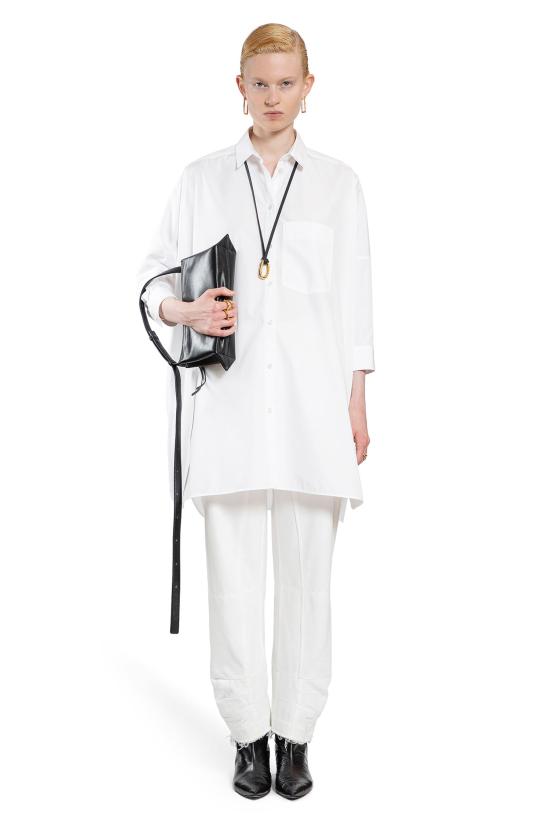 J04KA0115J46463102 White