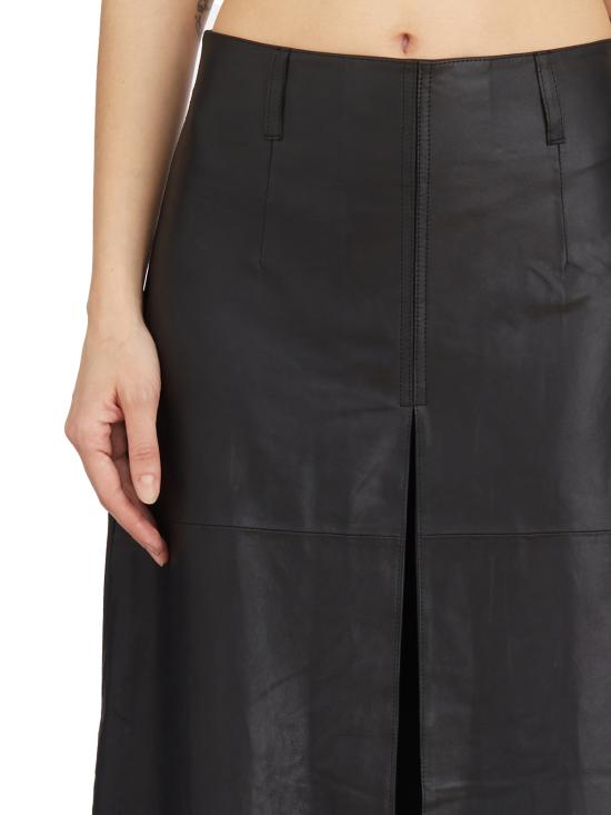 L75060000 Black