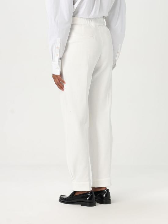 MG927P8764 C7220 White