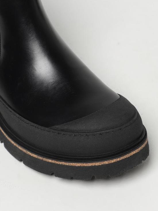 1025206 Black