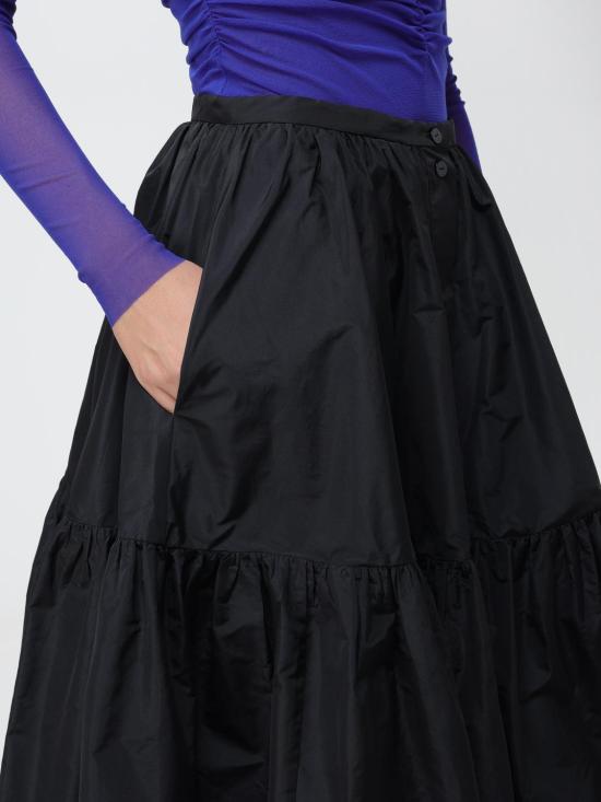 SK0480011 999B Black