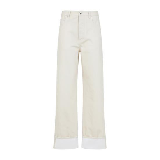 824659 V5DV0 9247 PALE MERINGUE