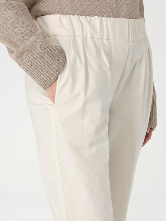 M0F70P1673 C8555 White