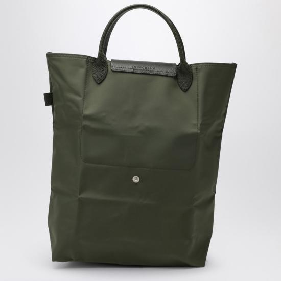 10168919 Green