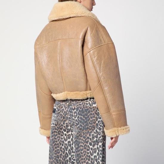 HFW241WLAV118 XH HALF 004 323 neutrals