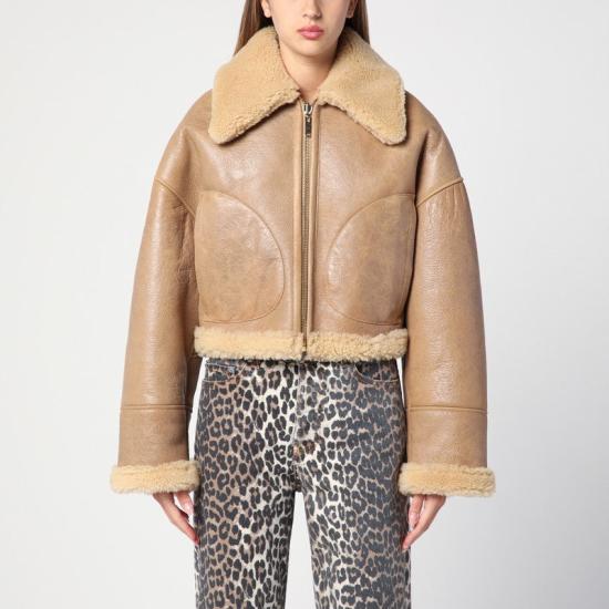 HFW241WLAV118 XH HALF 004 323 neutrals