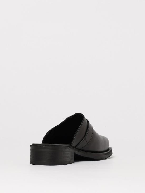 A2217CVSE Black Leather