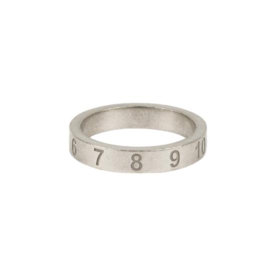 SI8UQ0001