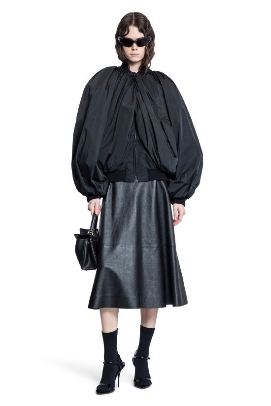 831515TRO061000 Black