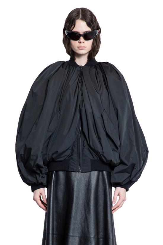 831515TRO061000 Black