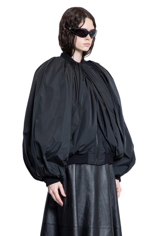 831515TRO061000 Black