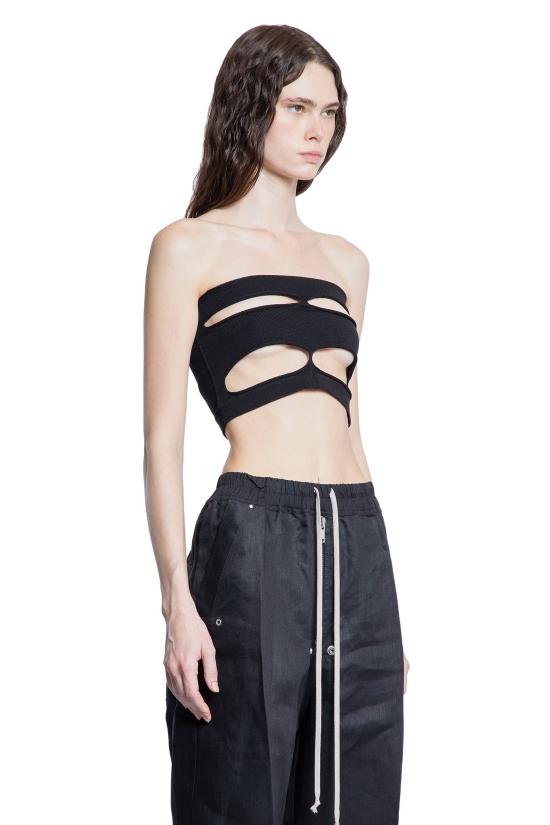 RO01E7647 Black