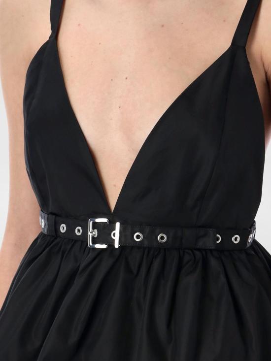 W01756883 099 Black