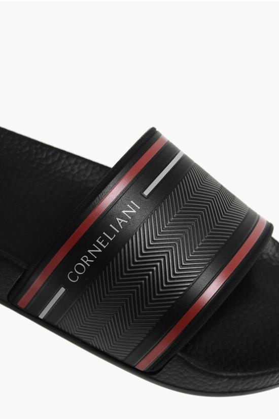 89TM81 2120958 020 Black