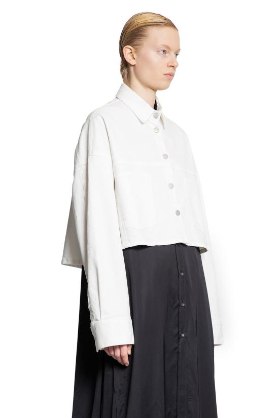 25WVAN2110 White