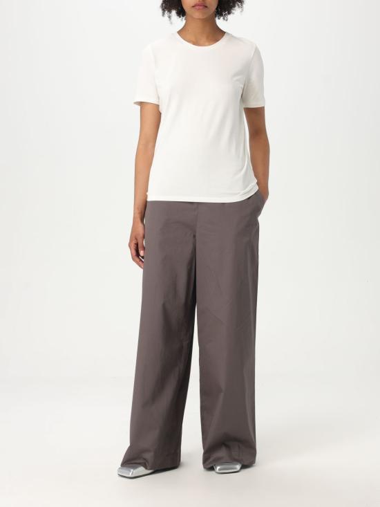 2516971028600 001 White