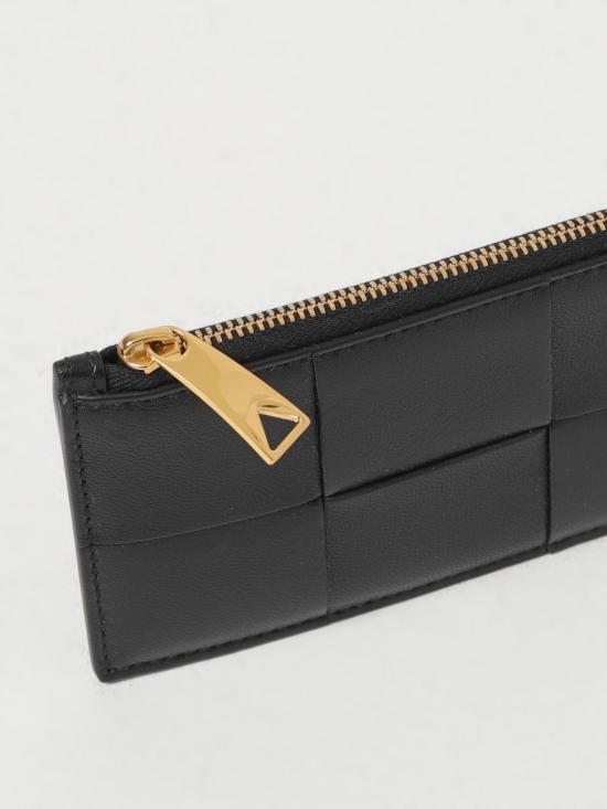 815623VCQC4 8425 Black