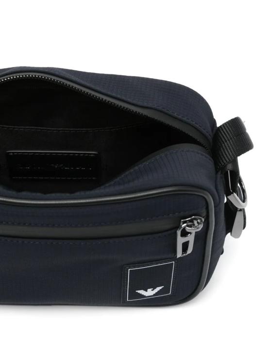 EM001220AF13841 BLUE