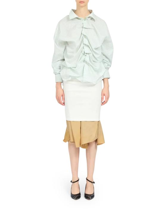 S51DT0016MTJ024688 PALE GREEN AND LIGHT GREEN WHITE