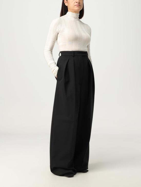 2321360136600 002 Black