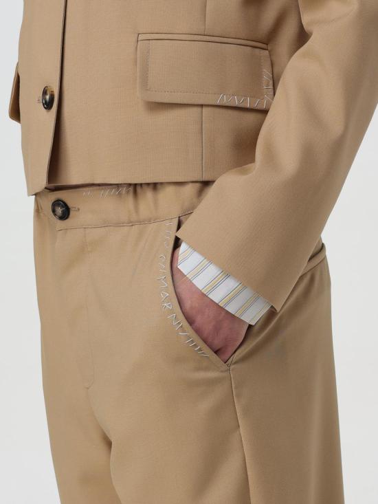 PAMA0482SUTW839 00W75 Camel