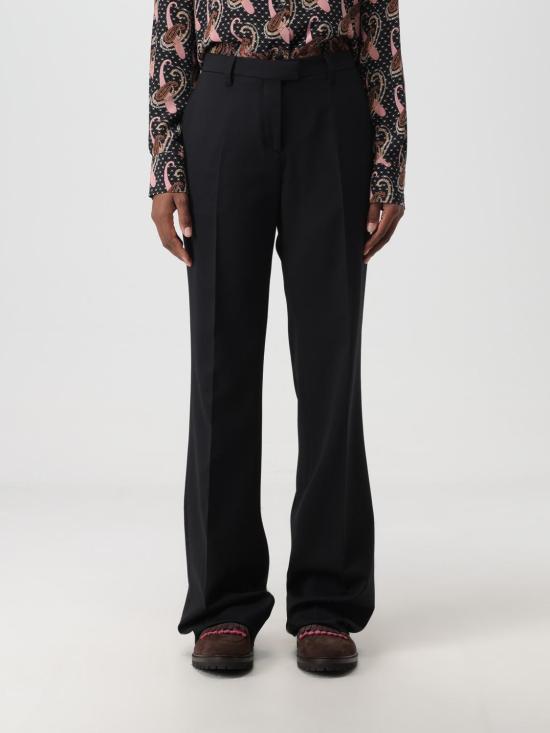 122438034 001 Black