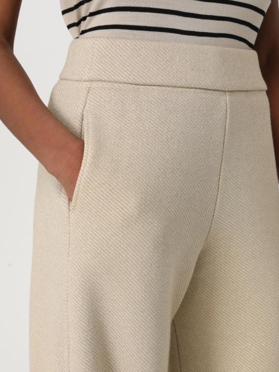2511781068600 002 White