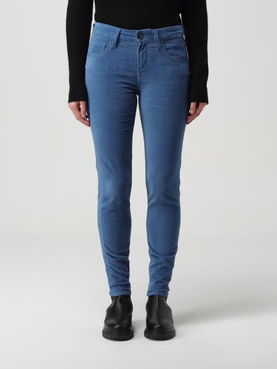 VQ02101S4117 Y28 Blue