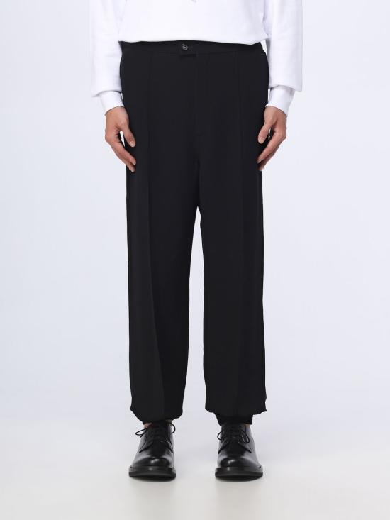 745802QVP28 1000 Black
