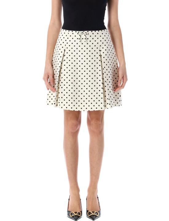 25P6B0RADF698S R8E IVORY BLACK
