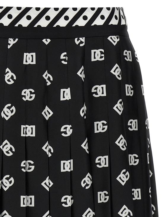 F4C2GTGDCVJN0000 White Black