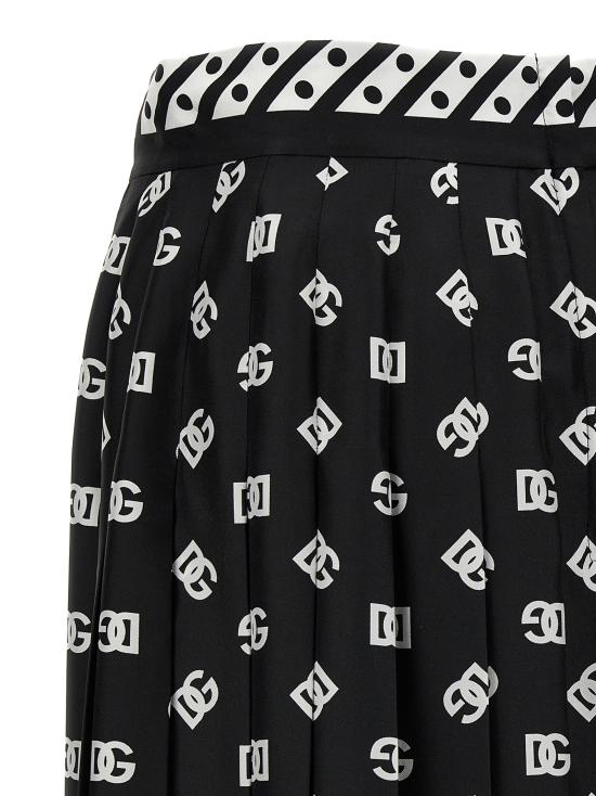 F4C2GTGDCVJN0000 White Black