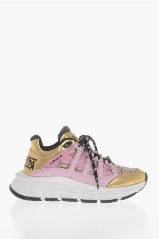 10041821A079856Y300 Pink