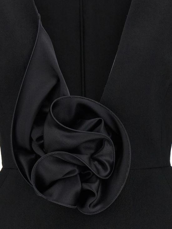 444525BLACK