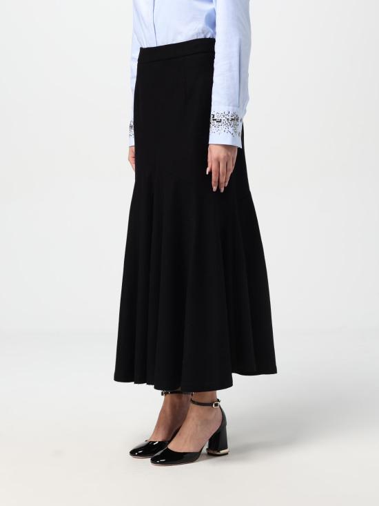 SK0690189 999B Black