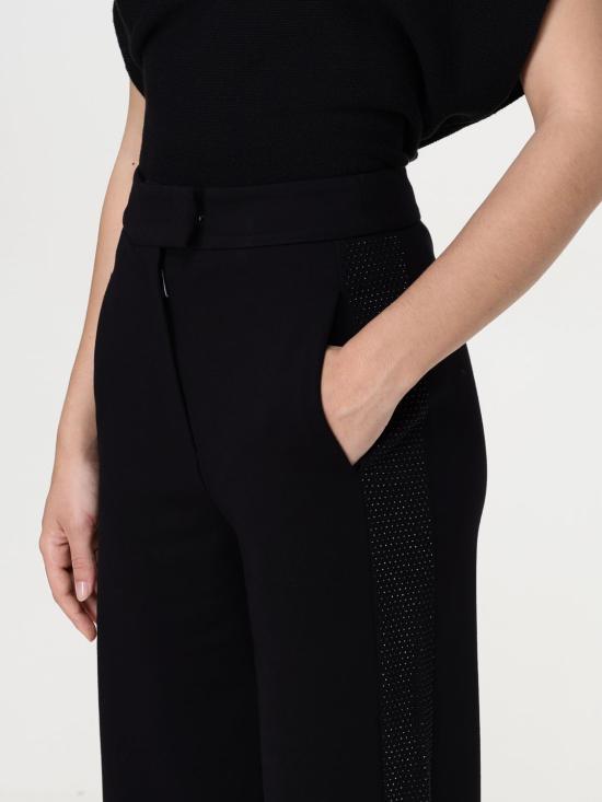 EW000487AF12911 UC001 Black