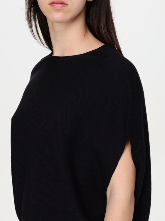 EW000958AF15108 UC001 Black