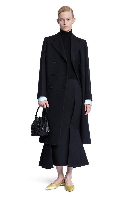 P133Y15UWF0002 Black