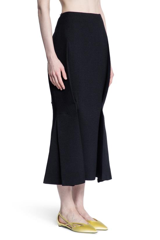P133Y15UWF0002 Black