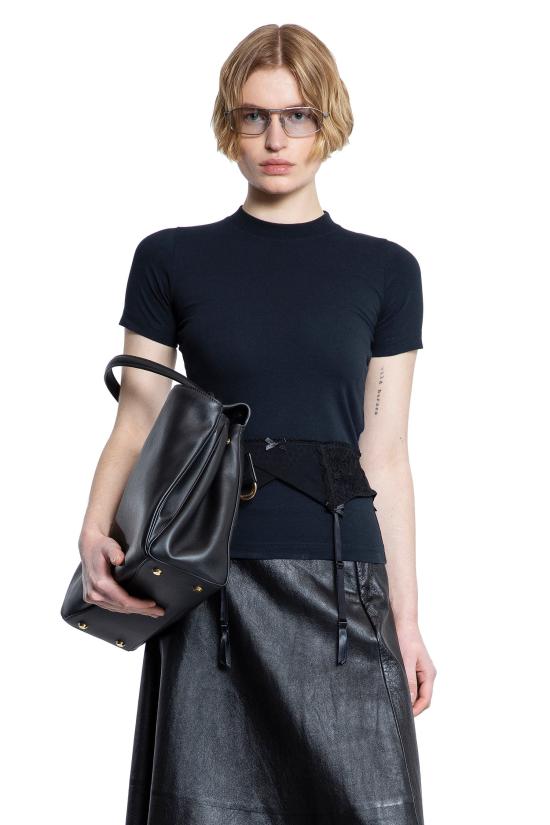 828869TNVB21083 Black
