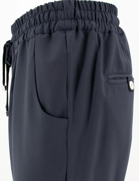 D37102K0102402 Black