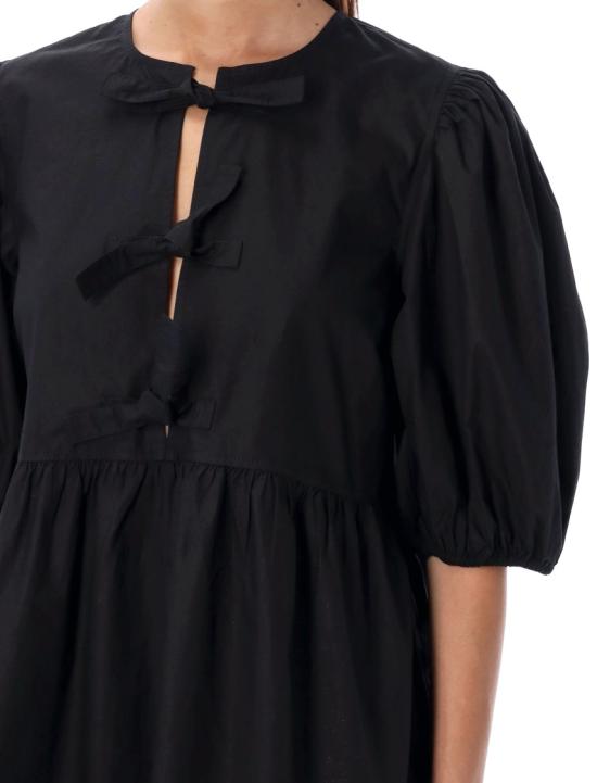 F90056479 Black