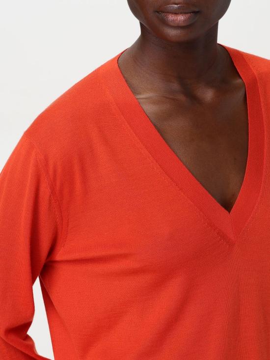 811516V4B70 6233 Red