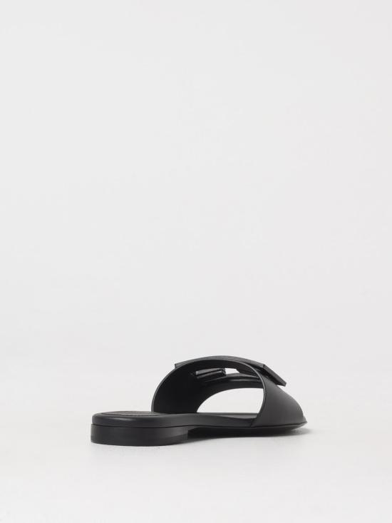 8R8136AE7T F0ABB Black