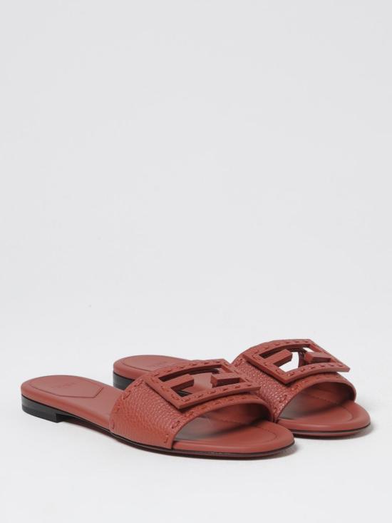 8R8136AQY2 F1STQ Leather