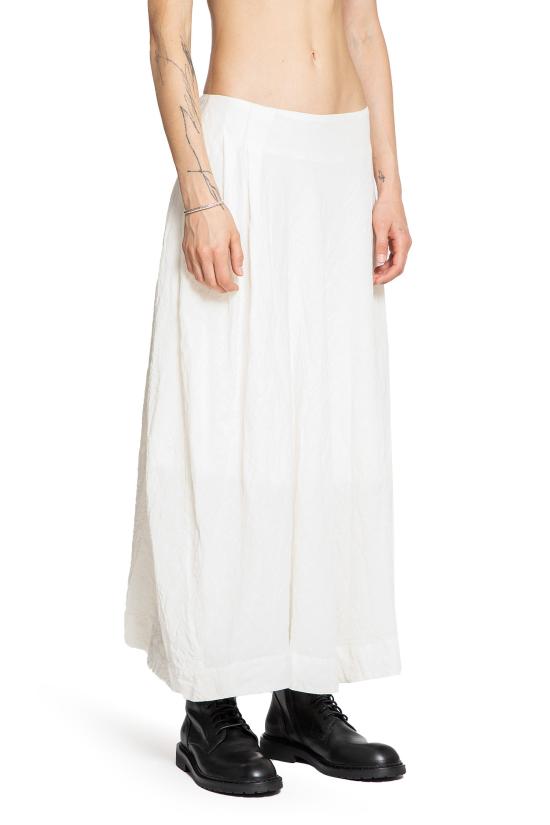 DK042110WECRU White