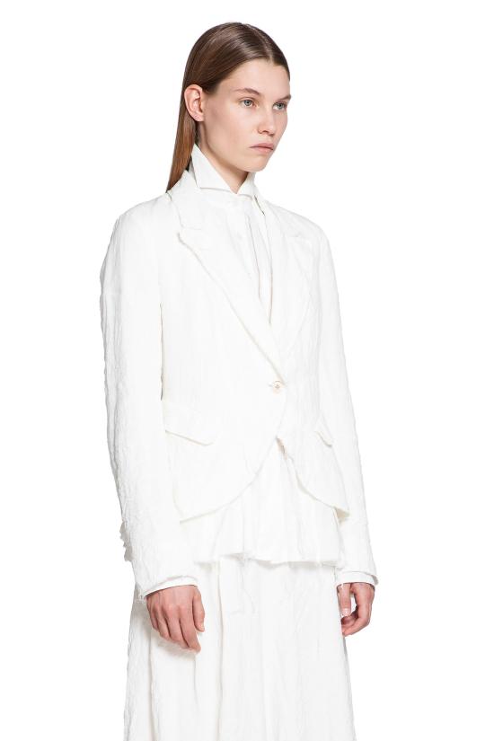 DG057110WECRU White