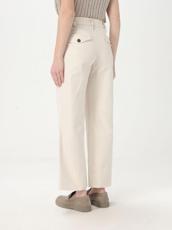 ML145P8833 C9002 White