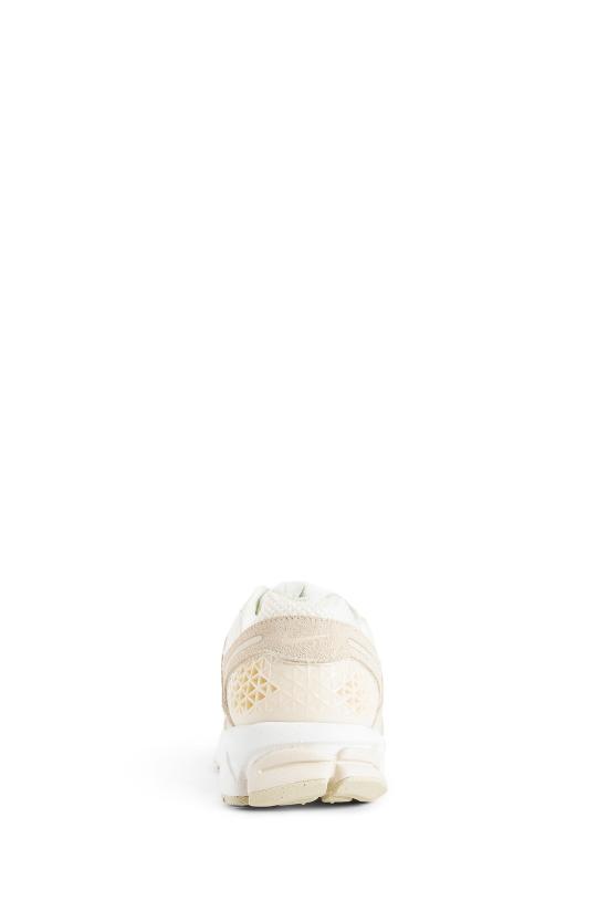 HQ0458200 Off white