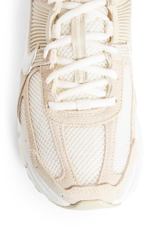 HQ0458200 Off white